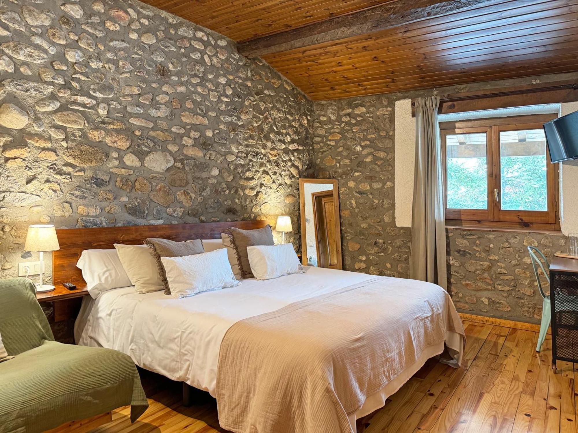 Hotel Cal Rei De Tallo 2*